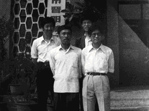 最初创业的四志士 最初创业的四志士